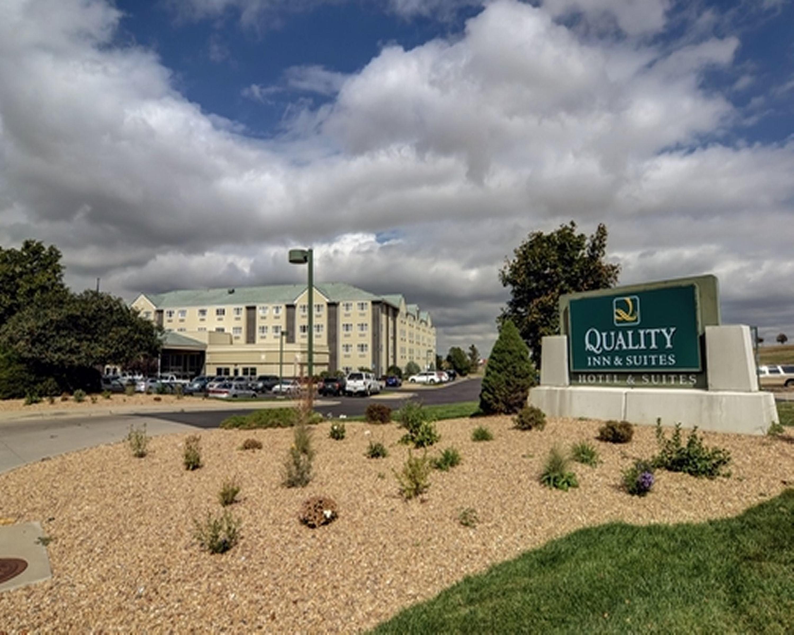 Quality Inn & Suites Denver Airport - Gateway Park Aurora Eksteriør bilde
