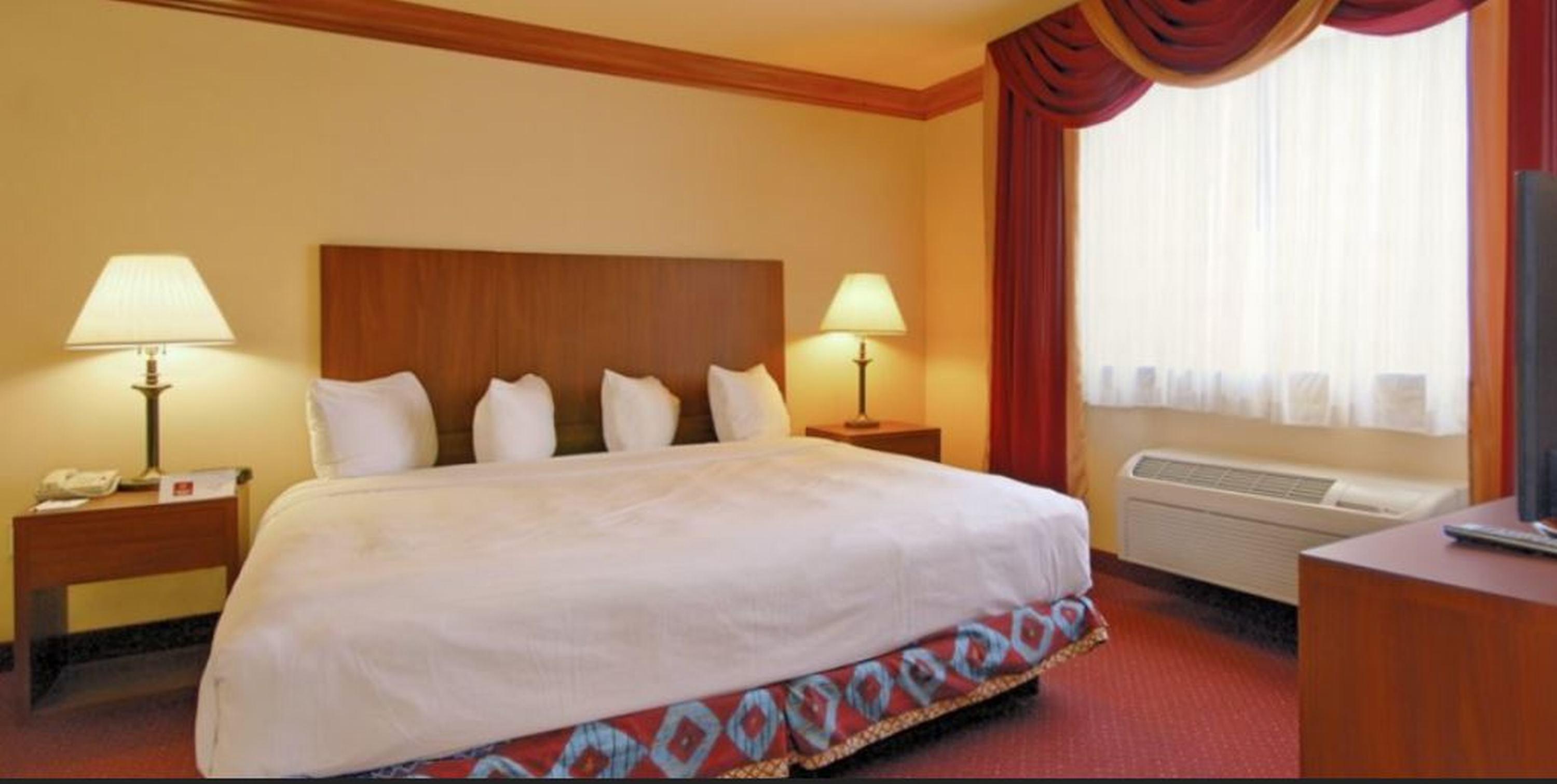 Quality Inn & Suites Denver Airport - Gateway Park Aurora Eksteriør bilde