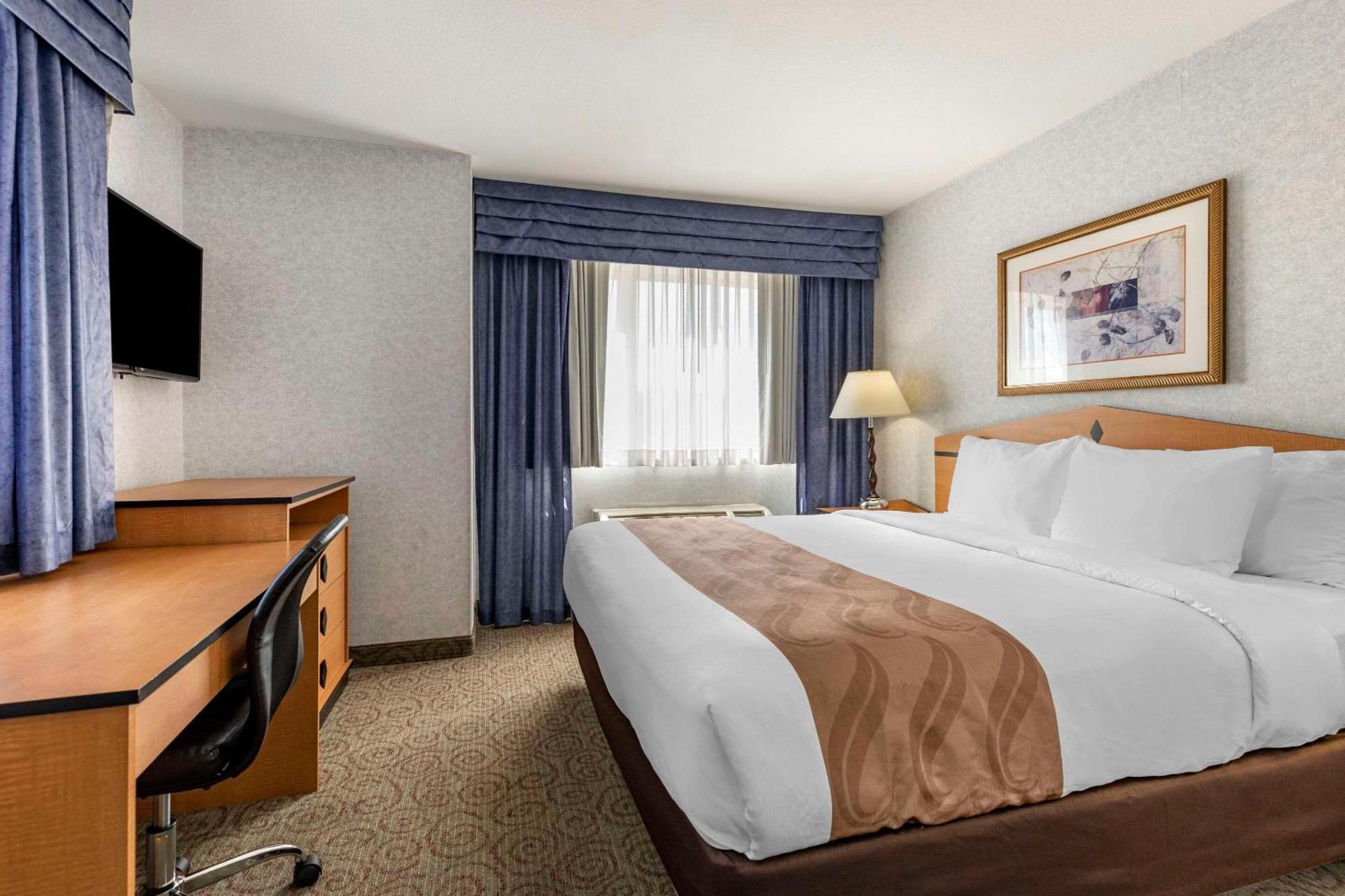 Quality Inn & Suites Denver Airport - Gateway Park Aurora Eksteriør bilde