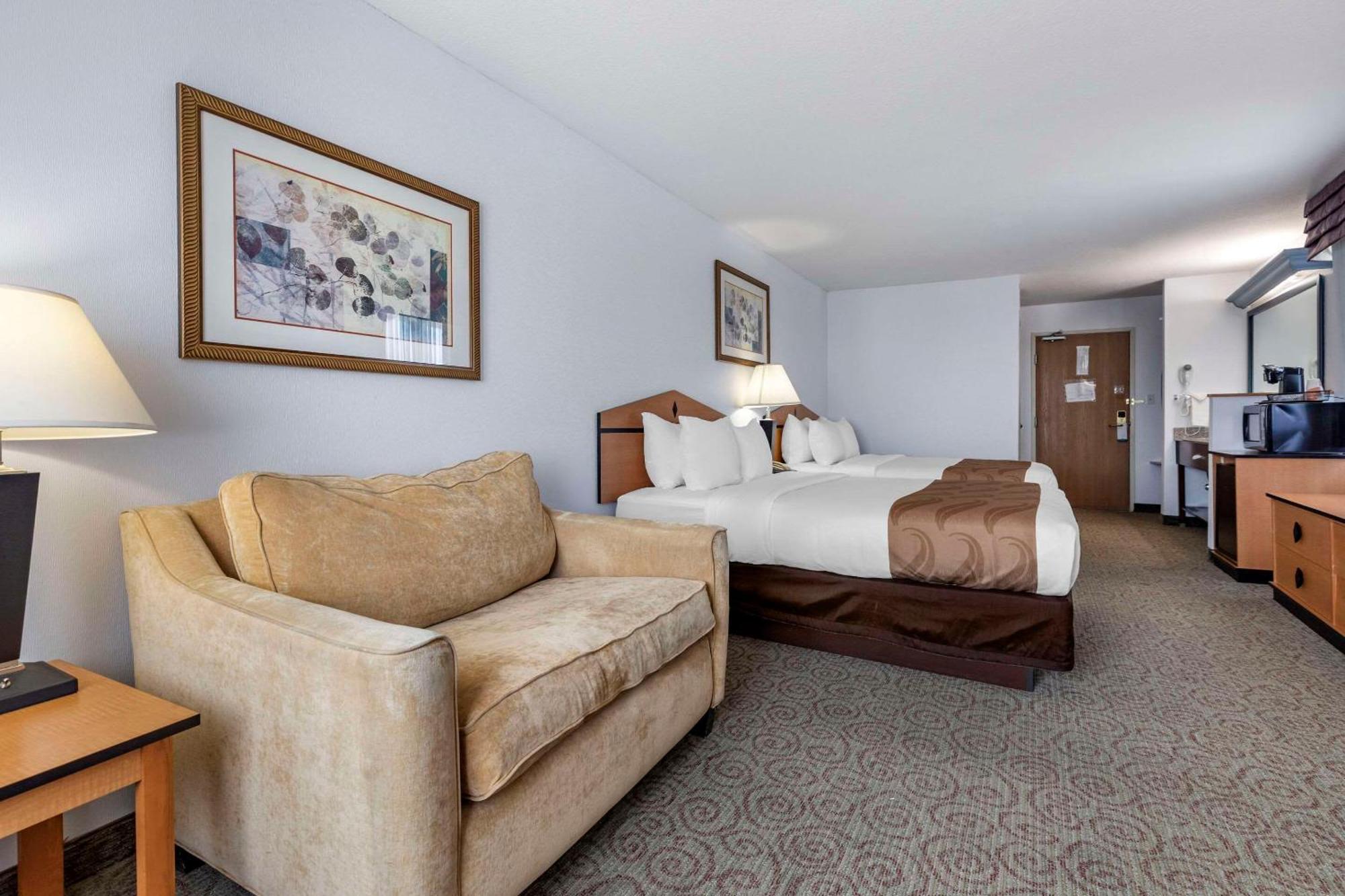Quality Inn & Suites Denver Airport - Gateway Park Aurora Eksteriør bilde